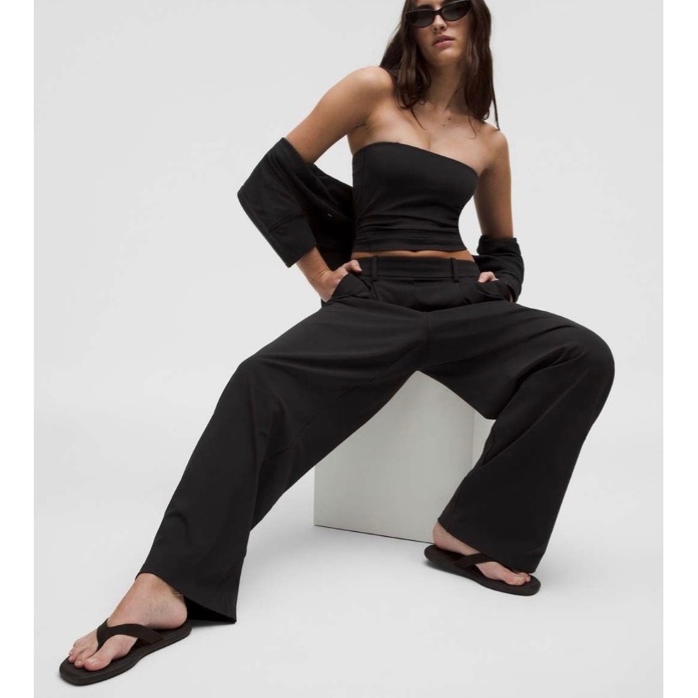 Lululemon Daydrift High Rise Trouser Short Wide-Leg Pants Black Pleated W5HCQS L - Picture 12 of 13